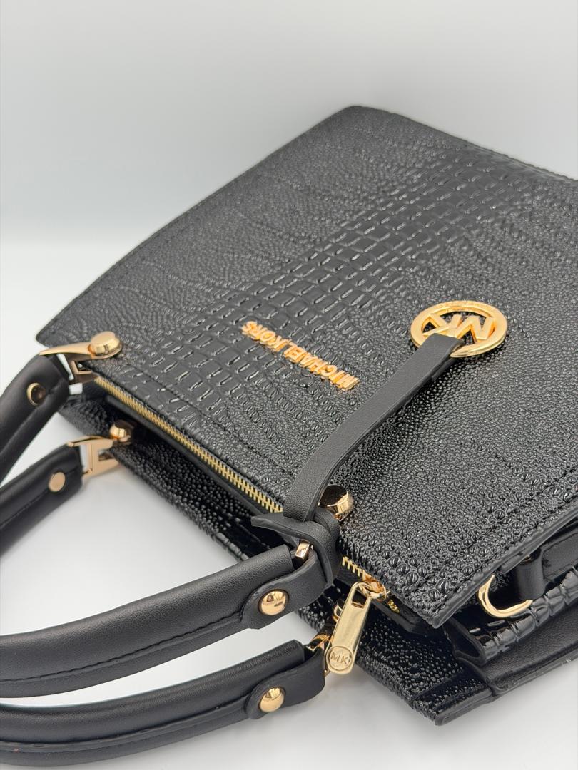 Micheal Kors tote bag