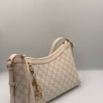 Gucci gg emblem blanc casse